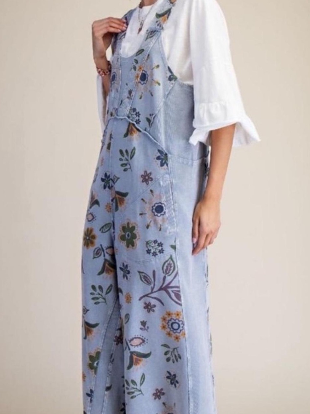 EASEL SIGNATURE FLORAL PRINTED
SOFT WASHED BLUE TERRY
JUMPSUIT OVERALLS